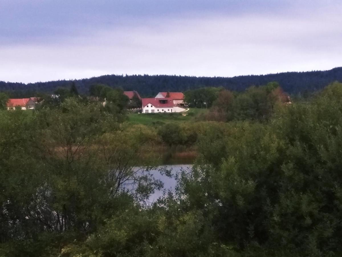 L'Esca'Lac Grande-Riviere Chateau Экстерьер фото